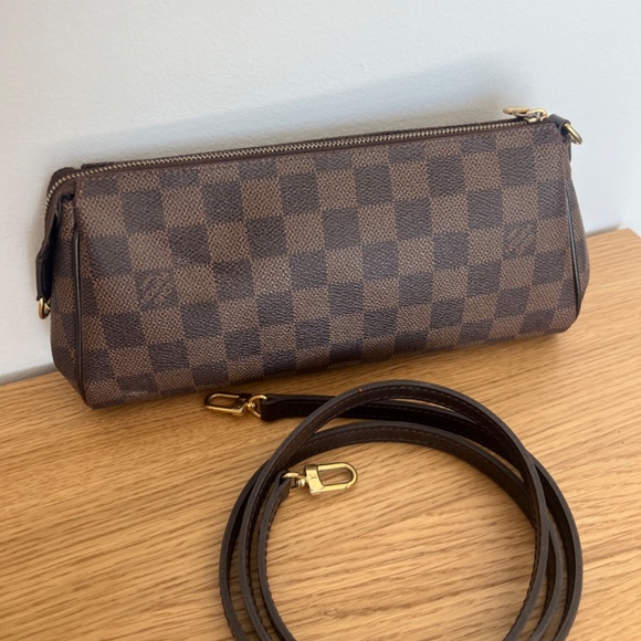 Louis Vuitton Damier Ebene Eva clutch - Picture 6 of 13